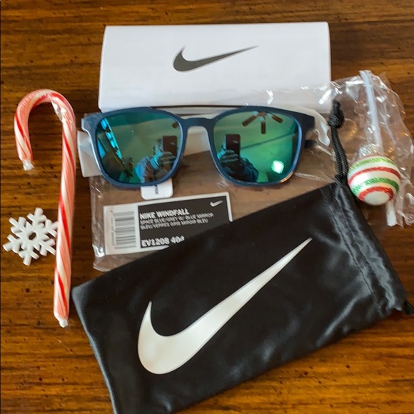 nike windfall sunglasses